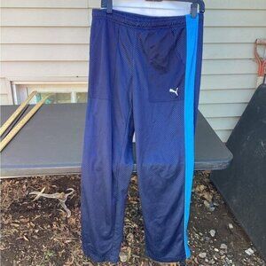 Blokecore gorpcore nostalgia earthy artisanal Puma Joggers-tracksuits small